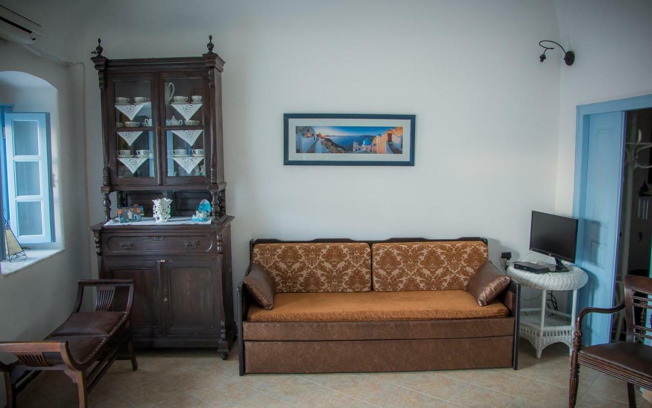 منزل الضيف Emporio   في Katsinaros House المظهر الخارجي الصورة