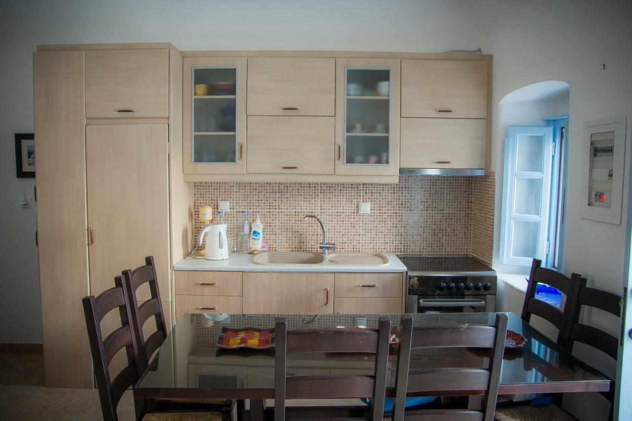 منزل الضيف Emporio   في Katsinaros House المظهر الخارجي الصورة