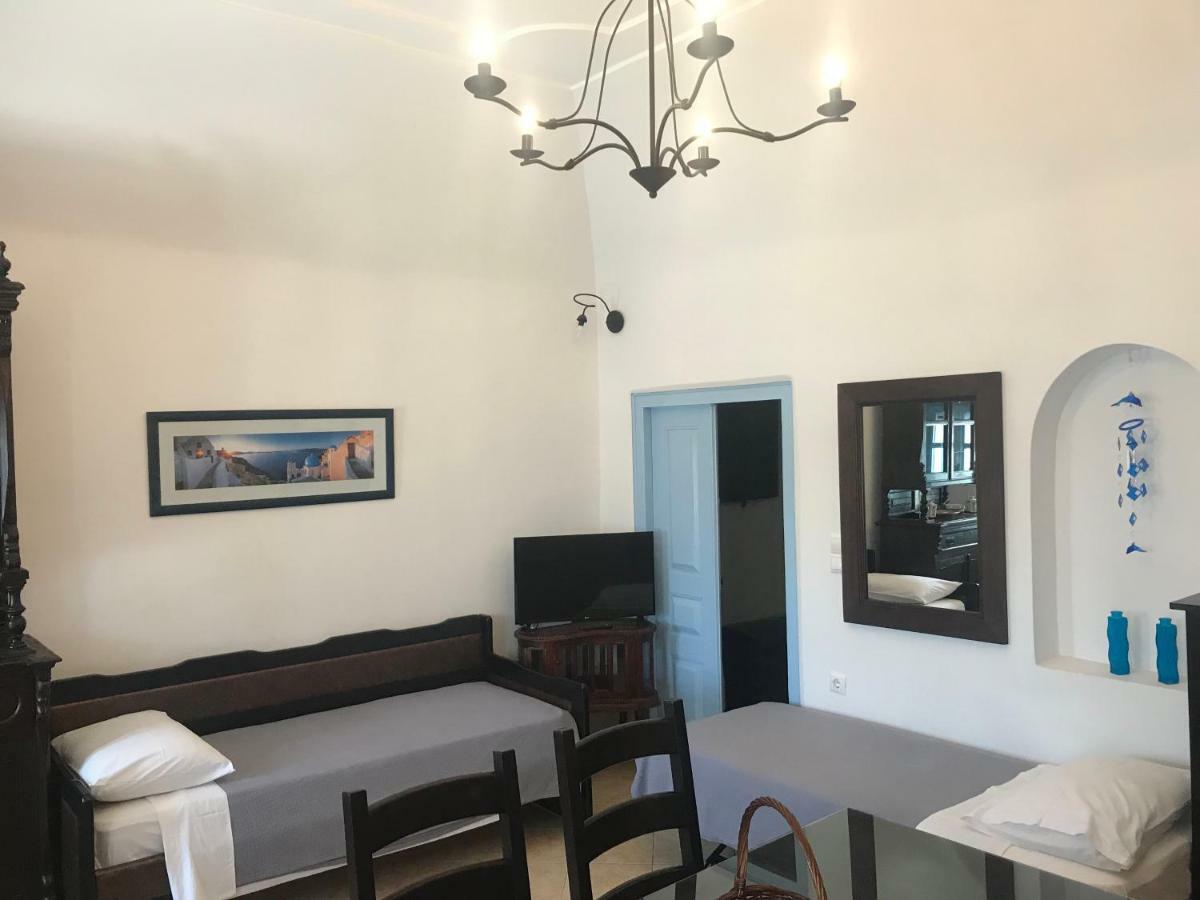 منزل الضيف Emporio   في Katsinaros House المظهر الخارجي الصورة
